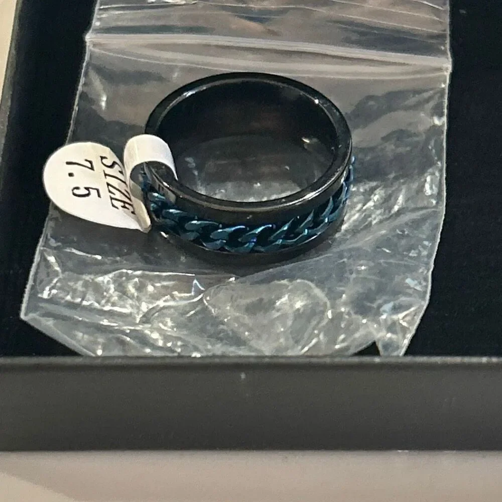 NEW King Will Tungsten Carbide spinner ring black with blue chain size 7.5